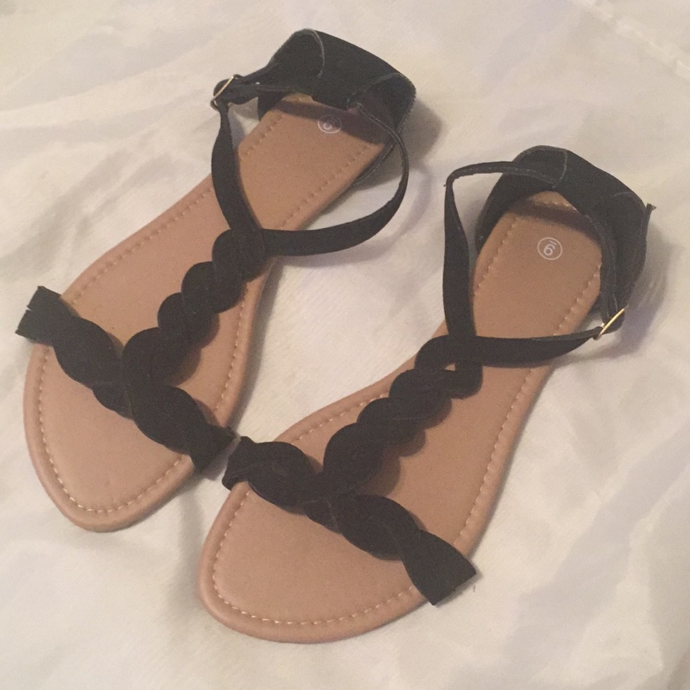 NWOT sandals black velvety size 9 CUTE! - Picture 1 of 4
